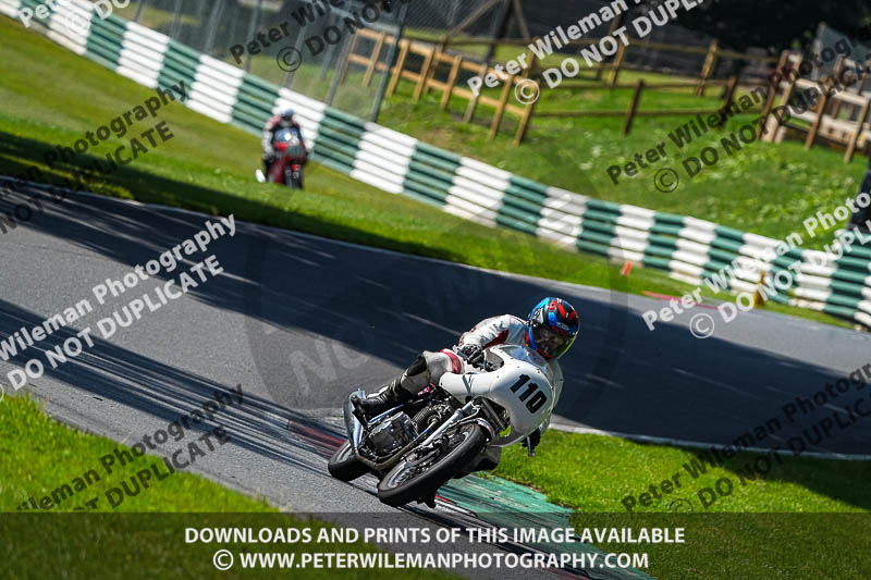 Vintage motorcycle club;eventdigitalimages;mallory park;mallory park trackday photographs;no limits trackdays;peter wileman photography;trackday digital images;trackday photos;vmcc festival 1000 bikes photographs